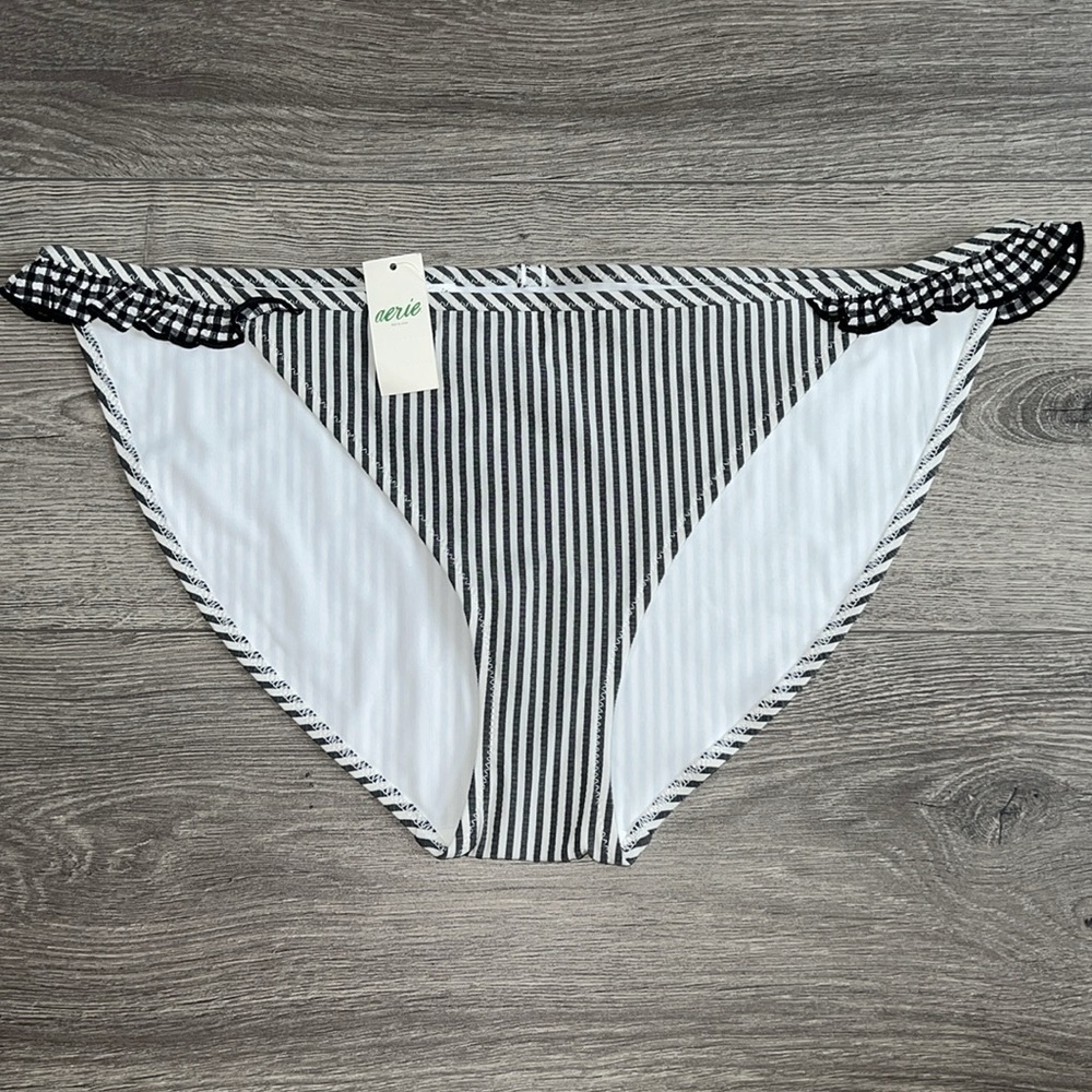 NWT AERIE Bikini Bottom Size Large Gray & White Striped Gingham Ruffle Trim